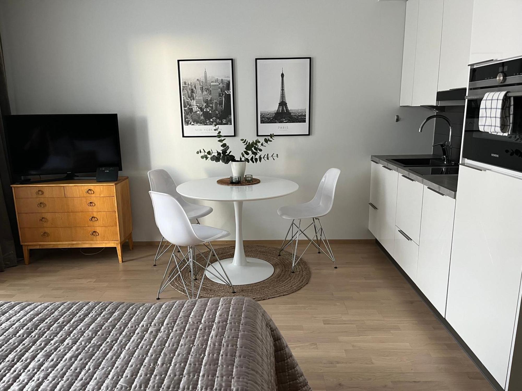 Studio Vip - Close To Airport And Tikkurila Train Station Vantaa Esterno foto